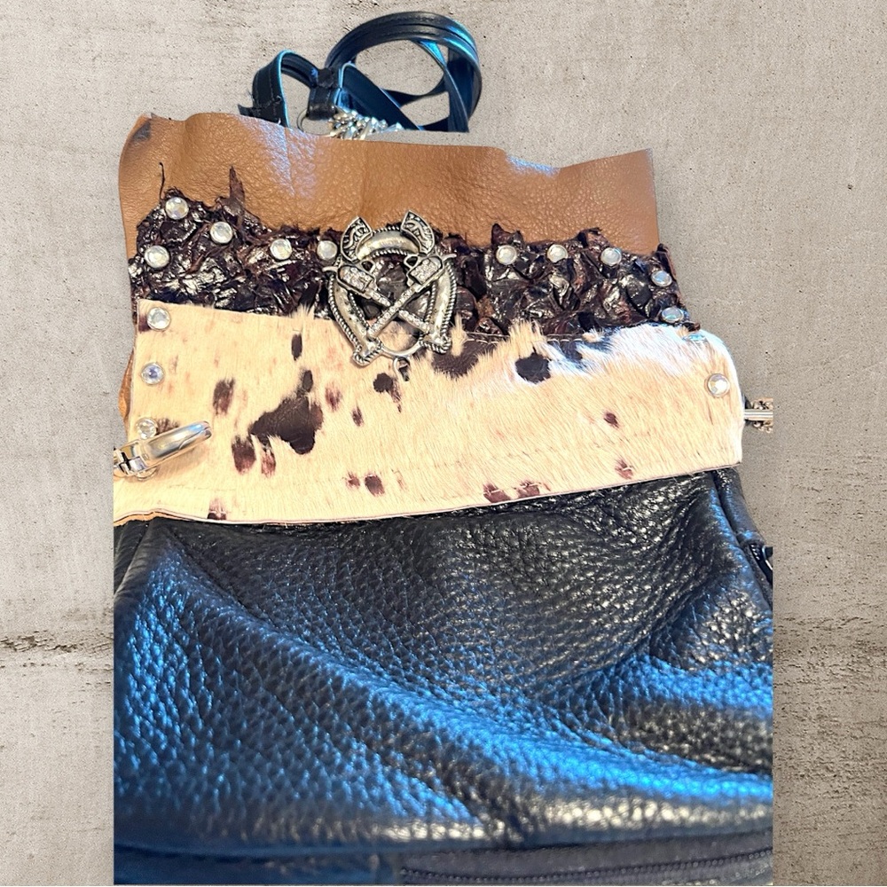 Unique HB western revival punk Black and Tan Women's Bag maximalist crossbody - Picture 5 of 6